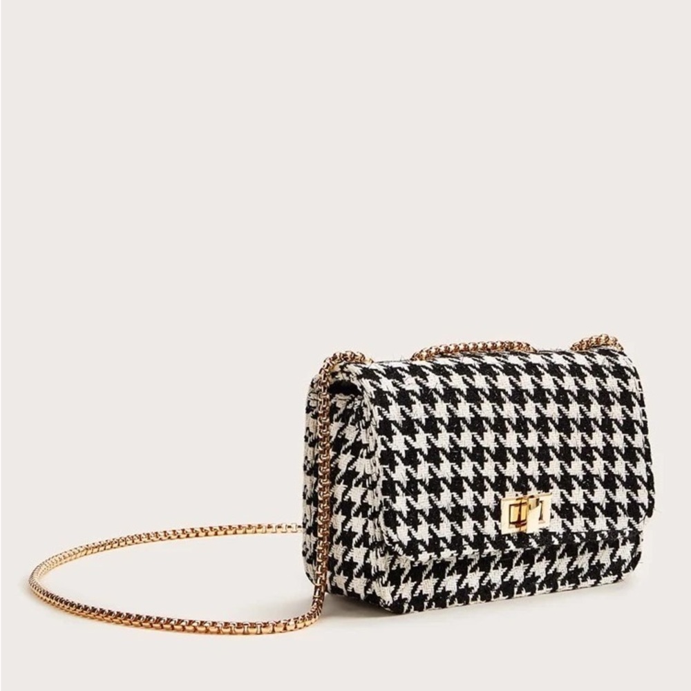 Twist Lock Houndstooth Chain Bag